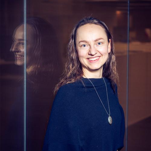 Veera Manninen 800x800px