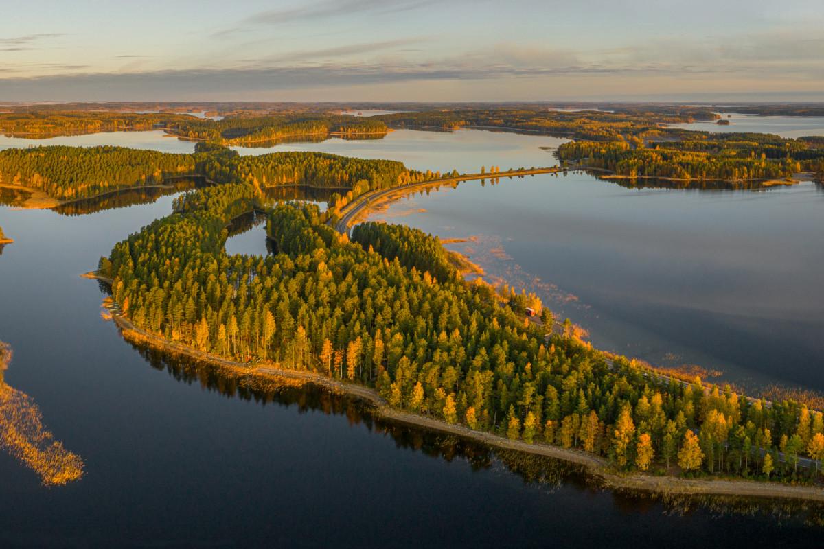 Auringonlasku Punkaharjulla