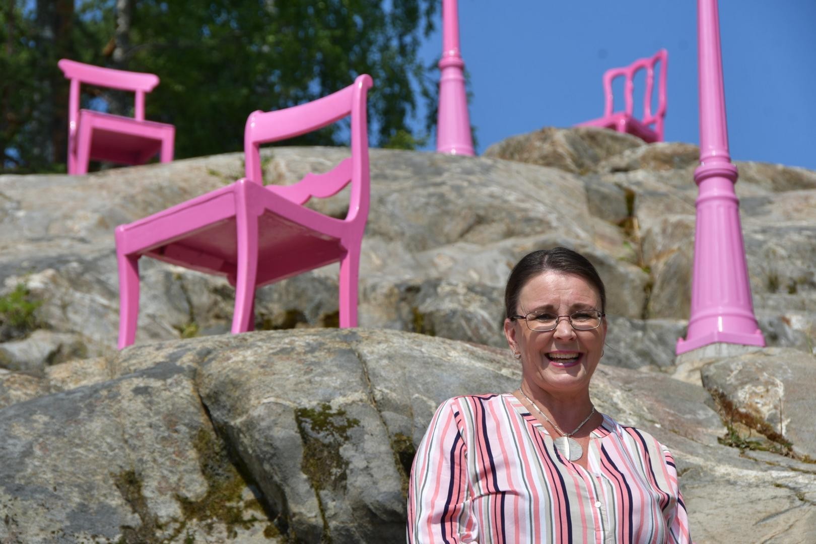 Marjo Niittuaho-Nastolin artikkelikuvassa